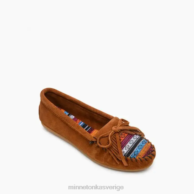 Minnetonka kvinnor kilty hårdsula HTZ4DP71 Skodon arizona tyg