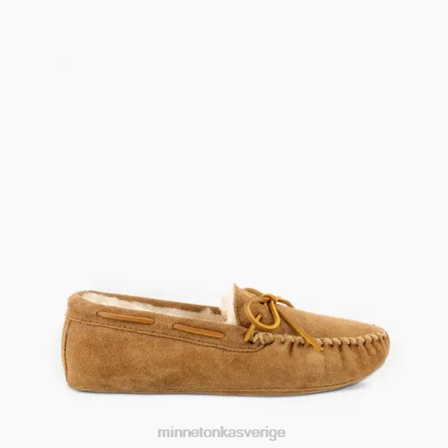 Minnetonka män fårskinn mjuksula moc HTZ4DP404 Skodon gyllene solbränna